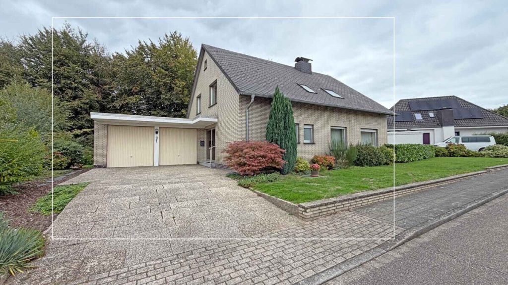 Volksbank Immobilien Niederrhein GmbH - Immobilienangebot - Xanten - Alle - Zentral gelegen auf tollem Grundstück! Einfamilienhaus mit Doppelgarage in Xanten