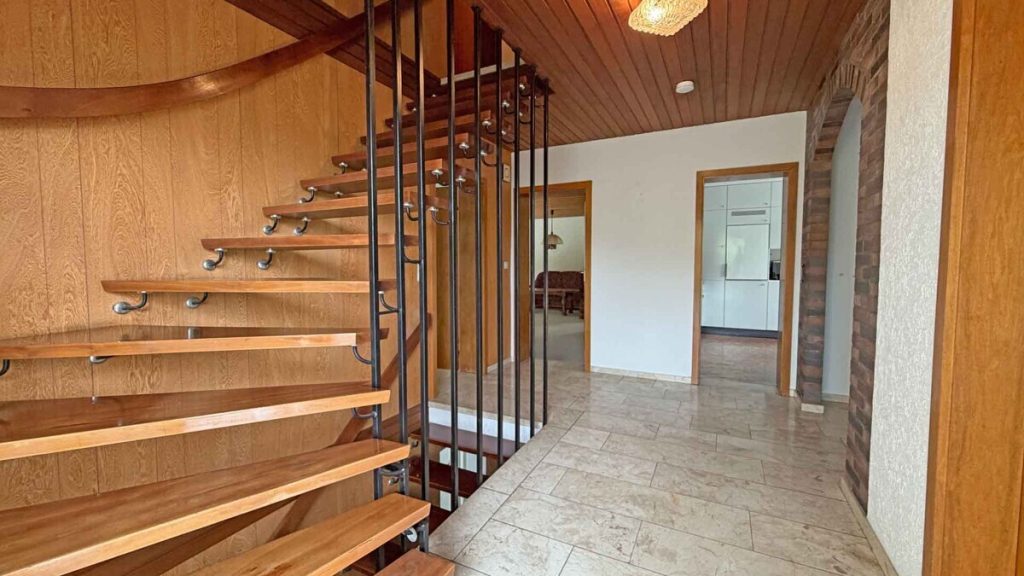 Volksbank Immobilien Niederrhein GmbH - Immobilienangebot - Xanten - Alle - Zentral gelegen auf tollem Grundstück! Einfamilienhaus mit Doppelgarage in Xanten