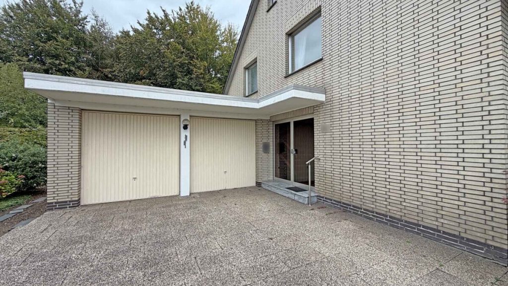 Volksbank Immobilien Niederrhein GmbH - Immobilienangebot - Xanten - Alle - Zentral gelegen auf tollem Grundstück! Einfamilienhaus mit Doppelgarage in Xanten