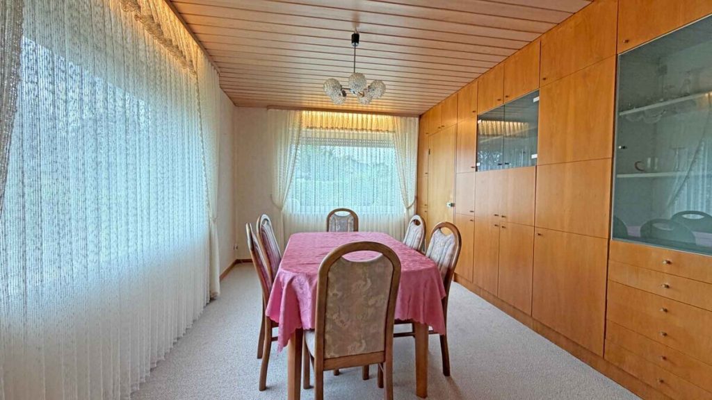 Volksbank Immobilien Niederrhein GmbH - Immobilienangebot - Xanten - Alle - Zentral gelegen auf tollem Grundstück! Einfamilienhaus mit Doppelgarage in Xanten