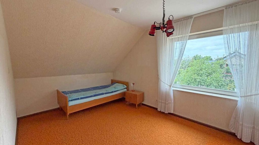 Volksbank Immobilien Niederrhein GmbH - Immobilienangebot - Xanten - Alle - Zentral gelegen auf tollem Grundstück! Einfamilienhaus mit Doppelgarage in Xanten