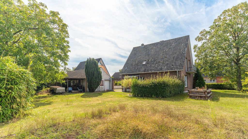 Volksbank Immobilien Niederrhein GmbH - Immobilienangebot - Wesel / Obrighoven - Alle - Hier können eigene Wohnideen entstehen – Einfamilienhaus mit großem Grundstück in Wesel-Obrighoven!