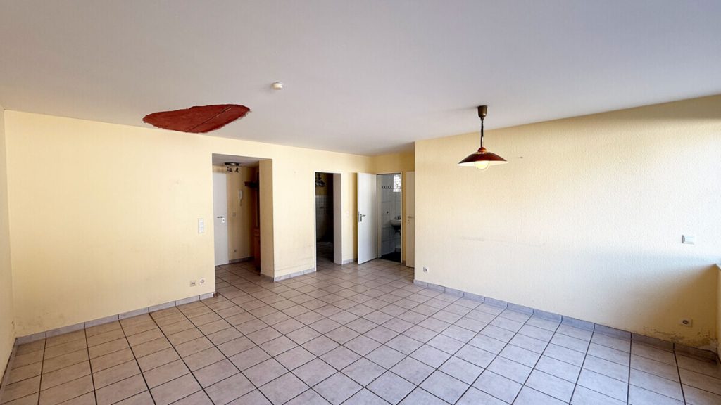 Volksbank Immobilien Niederrhein GmbH - Immobilienangebot - Dinslaken - Alle - Wohnpotenzial in Dinslaken Hiesfeld – 2 Zimmerwohnung mit Gestaltungsspielraum