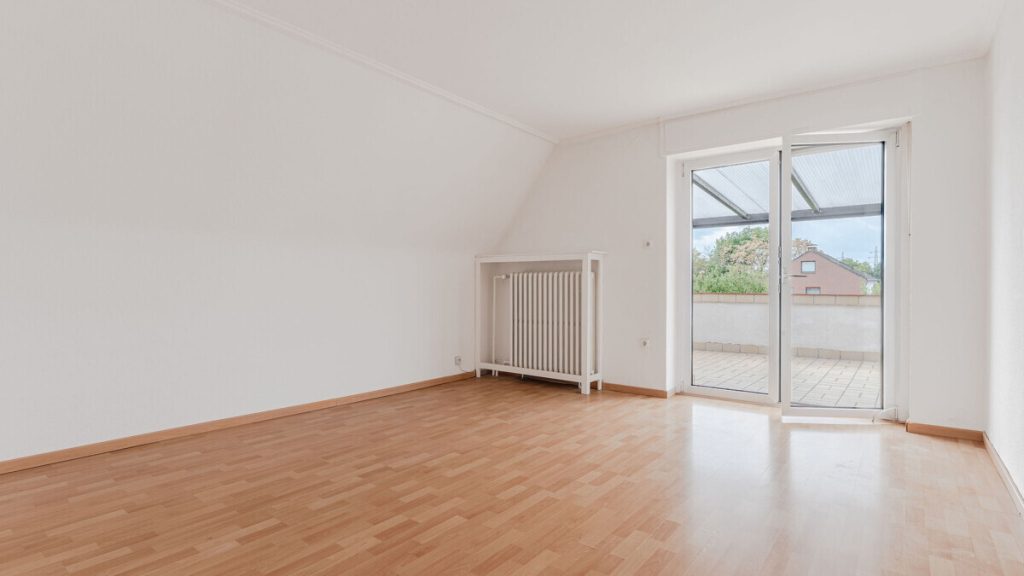 Volksbank Immobilien Niederrhein GmbH - Immobilienangebot - Moers - Alle - Moers-Utfort: Wohnhaus mit Potenzial zum Mehrgenerationenwohnen!