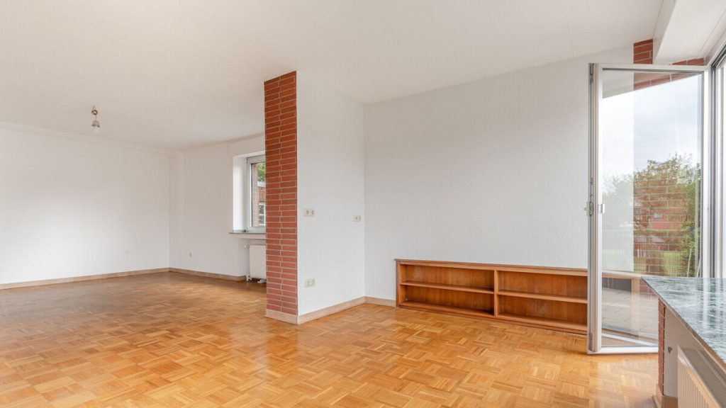 Volksbank Immobilien Niederrhein GmbH - Immobilienangebot - Moers - Alle - Moers-Utfort: Wohnhaus mit Potenzial zum Mehrgenerationenwohnen!