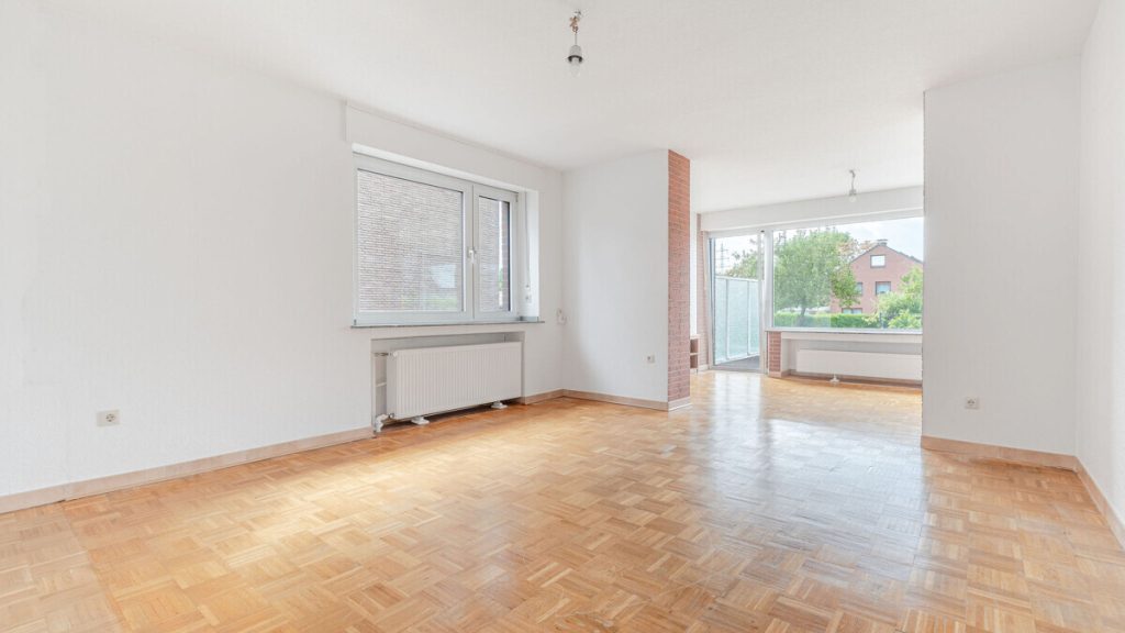 Volksbank Immobilien Niederrhein GmbH - Immobilienangebot - Moers - Alle - Moers-Utfort: Wohnhaus mit Potenzial zum Mehrgenerationenwohnen!