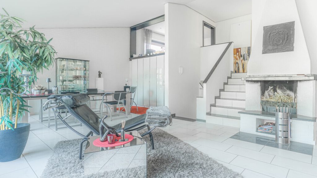 Volksbank Immobilien Niederrhein GmbH - Immobilienangebot - Duisburg - Alle - Vielseitiges Gebäudeensemble auf 900 m² – großzügiges Wohnen kombiniert mit Mieteinnahmen in Walsum