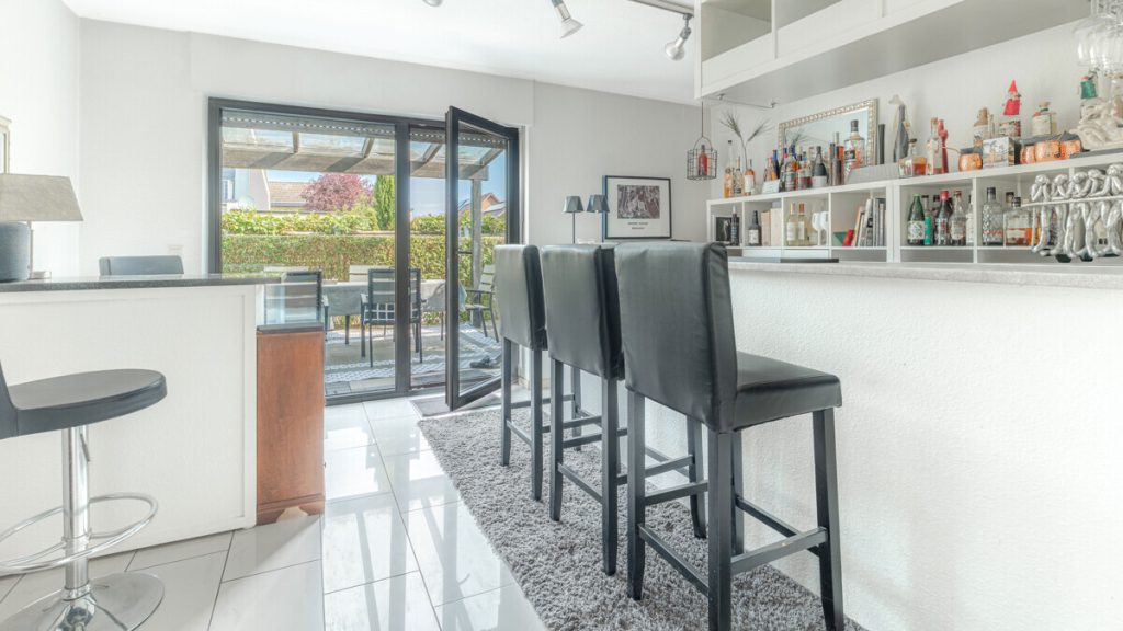 Volksbank Immobilien Niederrhein GmbH - Immobilienangebot - Duisburg - Alle - Vielseitiges Gebäudeensemble auf 900 m² – großzügiges Wohnen kombiniert mit Mieteinnahmen in Walsum
