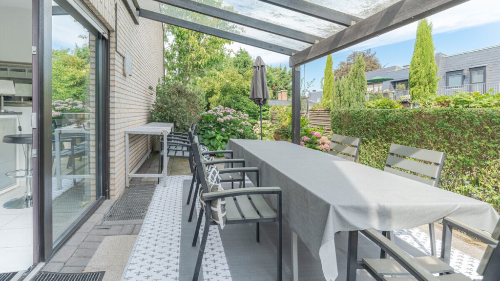 Volksbank Immobilien Niederrhein GmbH - Immobilienangebot - Duisburg - Alle - Vielseitiges Gebäudeensemble auf 900 m² – großzügiges Wohnen kombiniert mit Mieteinnahmen in Walsum