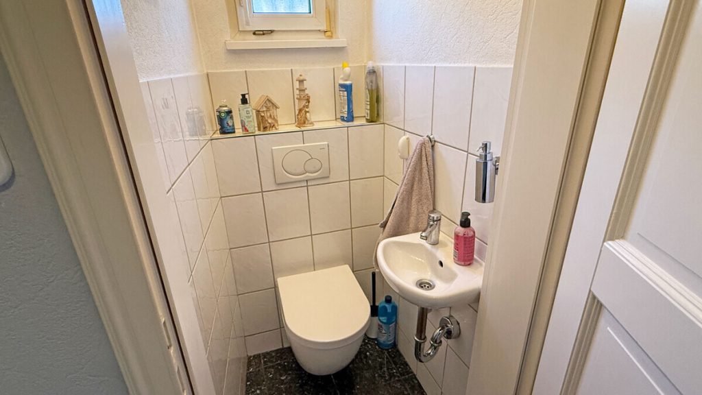 Volksbank Immobilien Niederrhein GmbH - Immobilienangebot - Moers - Alle - Reihenmittelhaus in Moers Meerbeck nahe der beliebten Planetensiedlung!