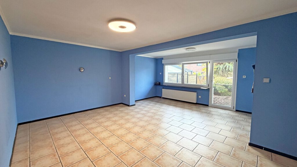 Volksbank Immobilien Niederrhein GmbH - Immobilienangebot - Moers - Alle - Reihenmittelhaus in Moers Meerbeck nahe der beliebten Planetensiedlung!