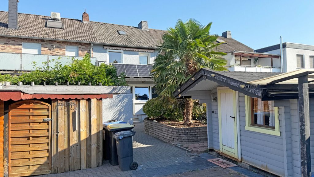 Volksbank Immobilien Niederrhein GmbH - Immobilienangebot - Moers - Alle - Reihenmittelhaus in Moers Meerbeck nahe der beliebten Planetensiedlung!