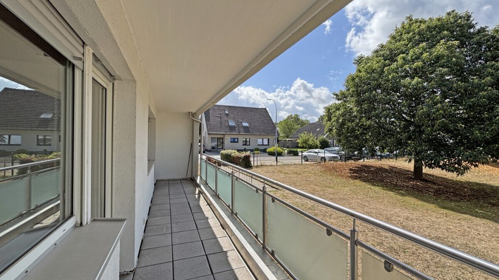 Volksbank Immobilien Niederrhein GmbH - Immobilienangebot - Xanten - Alle - 4-Zimmer-Eigentumswohnung in Xanten-Hochbruch mit praktischem Grundriss und eigenem Stellplatz!
