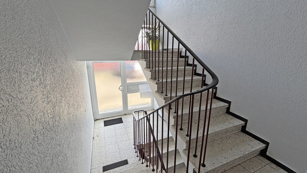 Volksbank Immobilien Niederrhein GmbH - Immobilienangebot - Xanten - Alle - 4-Zimmer-Eigentumswohnung in Xanten-Hochbruch mit praktischem Grundriss und eigenem Stellplatz!