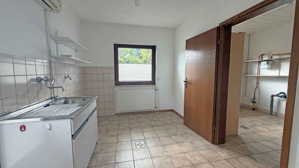Volksbank Immobilien Niederrhein GmbH - Immobilienangebot - Alpen - Alle - Hier will man alt werden! Gepflegter Bungalow im Herzen von Alpen!