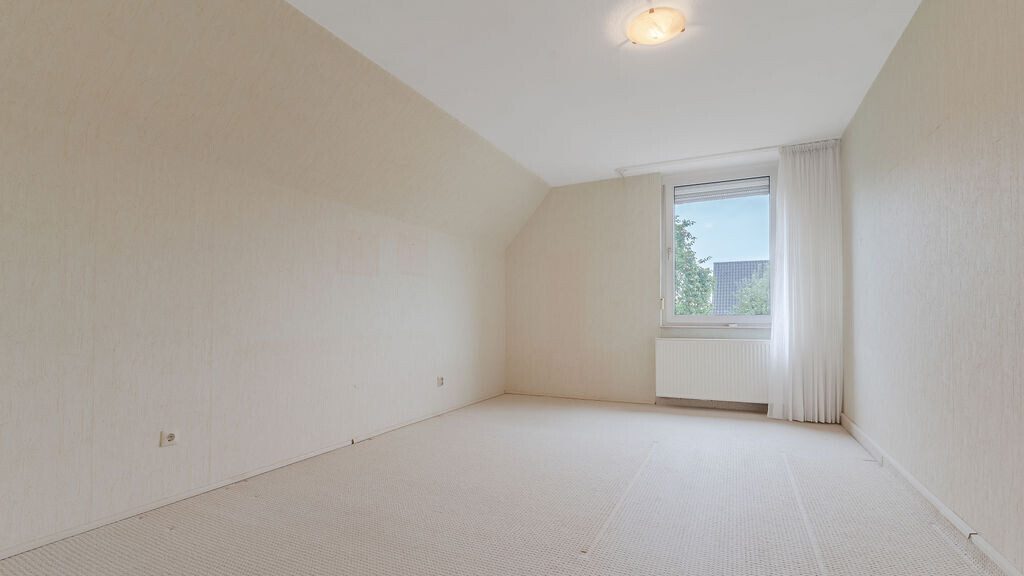 Volksbank Immobilien Niederrhein GmbH - Immobilienangebot - Wesel - Alle - Wohnen mit vielen Möglichkeiten – großzügiges Wohn- und Geschäftshaus in Wesel-Lackhausen!