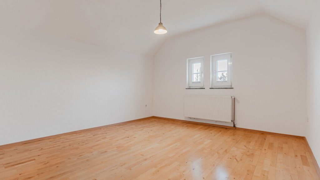 Volksbank Immobilien Niederrhein GmbH - Immobilienangebot - Voerde - Alle - Eine außergewöhnliche Stadtvilla von 1915 – historische Eleganz und großzügige Raumwirkung in Voerde!
