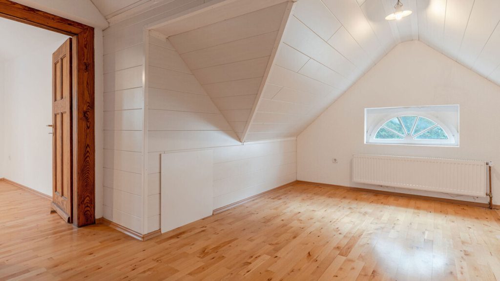 Volksbank Immobilien Niederrhein GmbH - Immobilienangebot - Voerde - Alle - Eine außergewöhnliche Stadtvilla von 1915 – historische Eleganz und großzügige Raumwirkung in Voerde!
