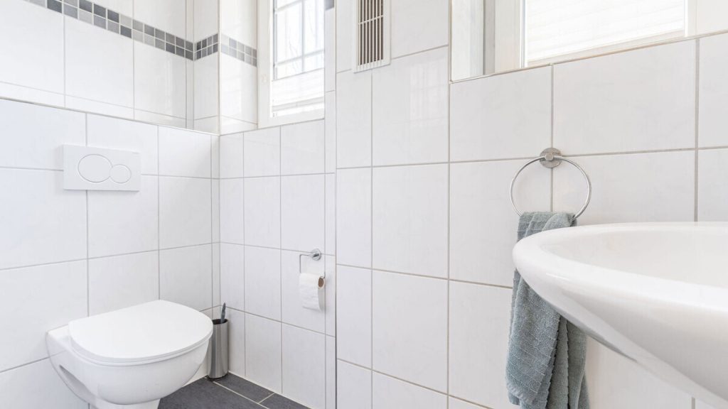 Volksbank Immobilien Niederrhein GmbH - Immobilienangebot - Voerde - Alle - Eine außergewöhnliche Stadtvilla von 1915 – historische Eleganz und großzügige Raumwirkung in Voerde!