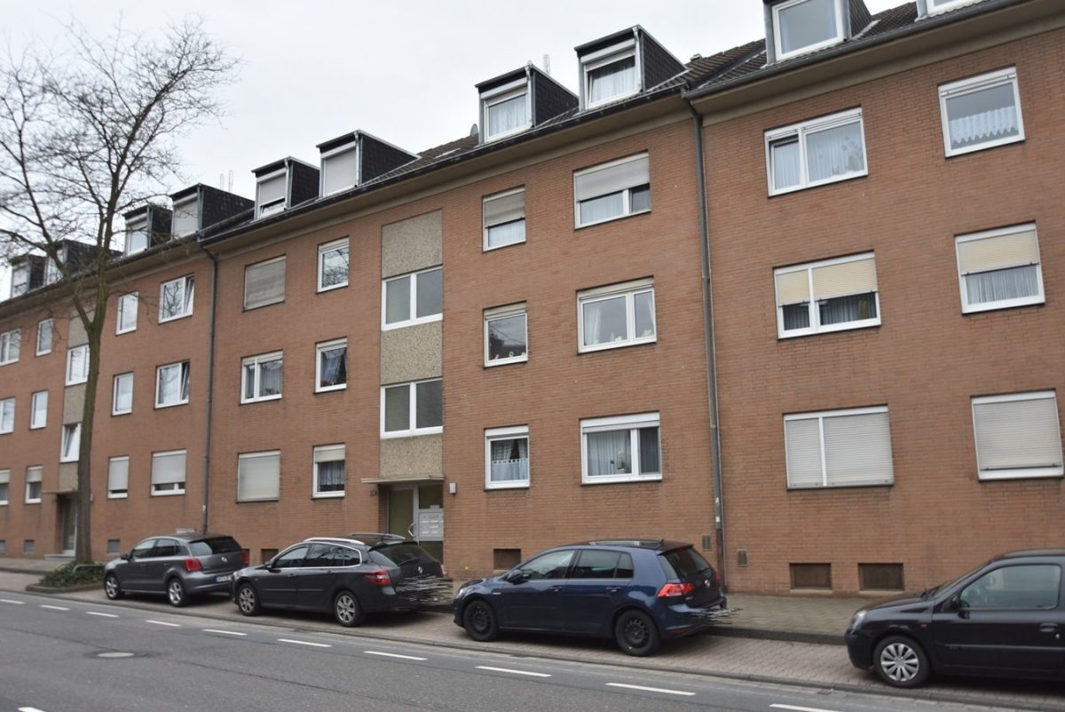 Immobilienangebot - Stolberg-Büsbach - Wohnen - Gepflegte 3-Zimmer Eigentumswohnung mit Stellplatz in zentraler Lage