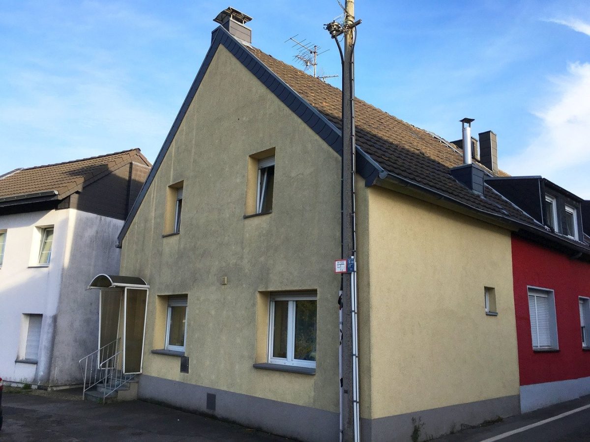 Immobilienangebot - Herzogenrath - Wohnen - Kleines Einfamilienhaus für den Starter