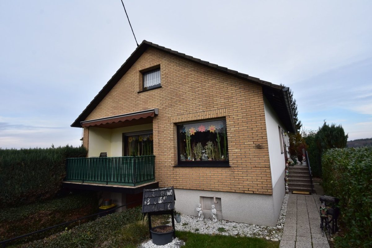 Immobilienangebot - Monschau / Kalterherberg - Wohnen - Freistehendes Einfamilienhaus in landschaftlich reizvoller Lage