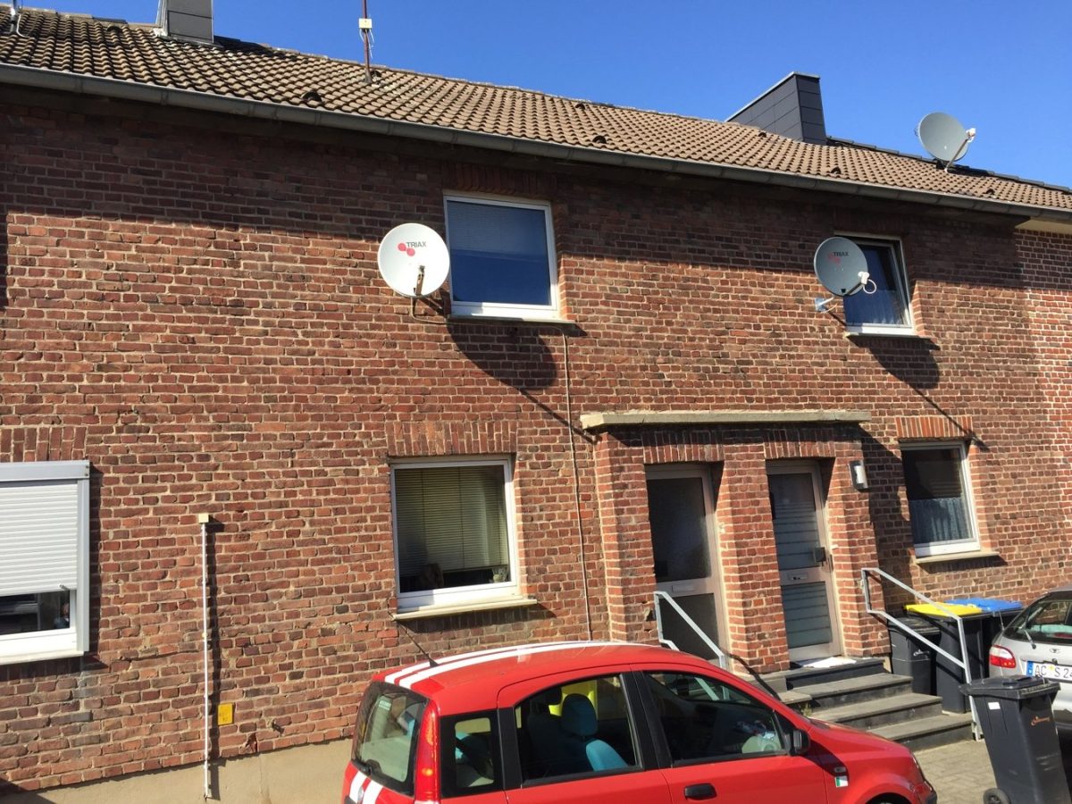 Immobilienangebot - Baesweiler-Zentrum - Wohnen - Kleines, vermietetes Einfamilienhaus als solide Kapitalanlage in der Kapellensiedlung