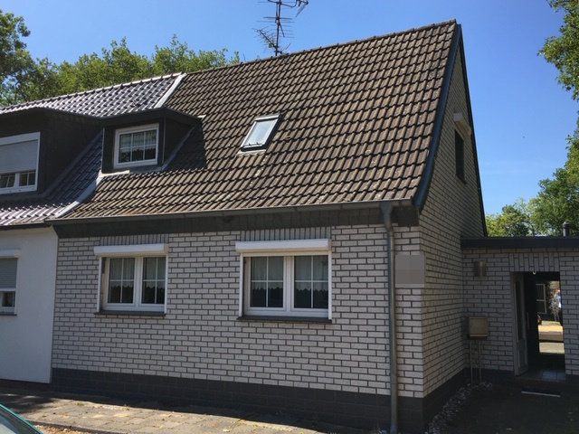 Immobilienangebot - Herzogenrath - Wohnen - Doppelhaushälfte mit traumhaftem Grundstück