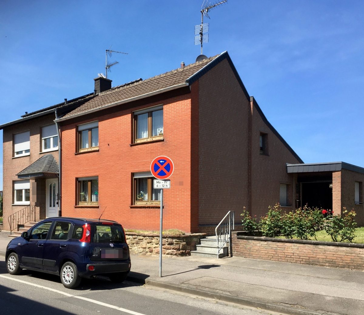 Immobilienangebot - Alsdorf - Wohnen - Beszugsfreies Einfamilienhaus mit Garage