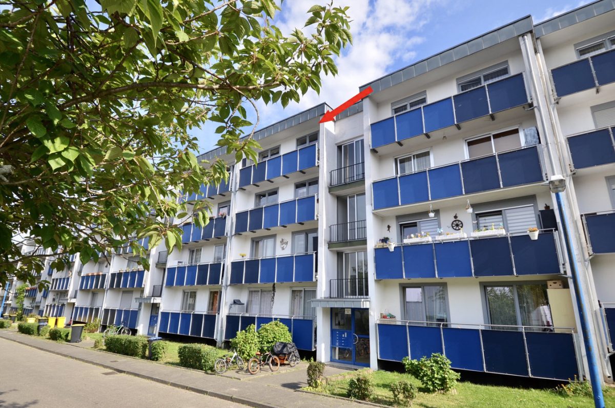 Immobilienangebot - Alsdorf - Wohnen - Bezugsfreie Eigentumswohnung mit zwei Balkonen im Stadtzentrum