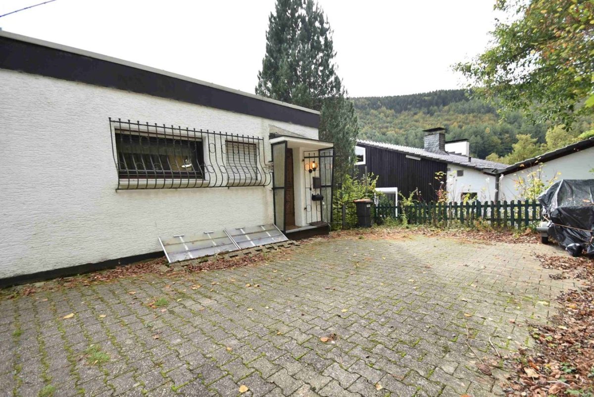 Immobilienangebot - Simmerath-Hammer - Wohnen - Einfamilienhaus für Naturliebhaber in idyllischer Lage