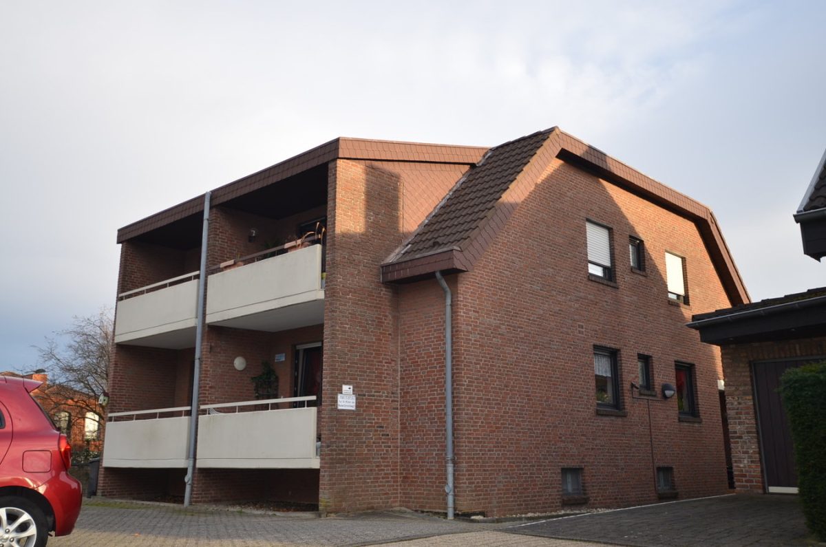 Immobilienangebot - Herzogenrath - Wohnen - Bezugsfreie Eigentumswohnung am Ende einer verkehrsberuhigten Sackgasse