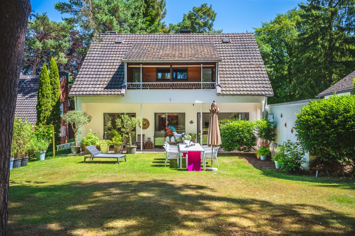 Immobilienangebot - Eschweiler - Wohnen - Freistehendes Einfamilienhaus in einer der begehrtesten Lagen von Eschweiler