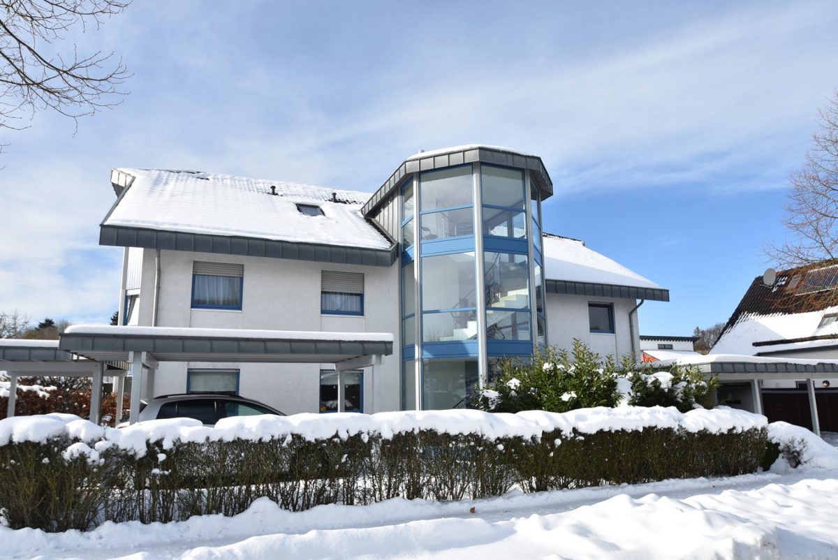 Immobilienangebot - Roetgen - Wohnen - Moderne 4-Zimmerwohnung als solide Kapitalanlage im Herzen von Roetgen