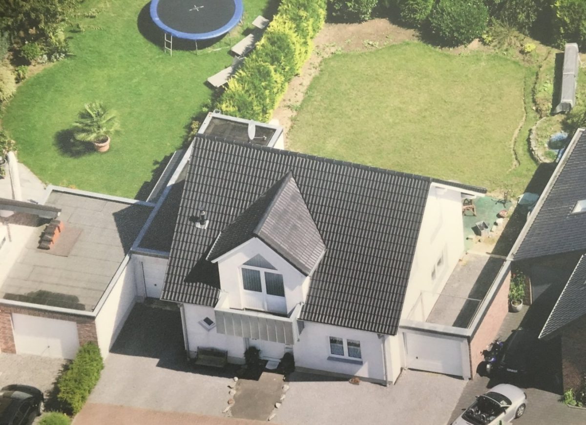 Immobilienangebot - Baesweiler - Wohnen - Freistehendes Einfamilienhaus in Oidtweiler