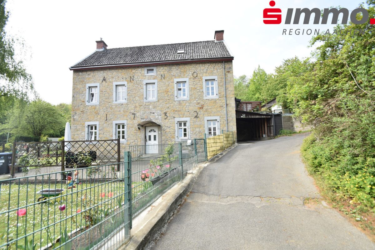 Immobilienangebot - Stolberg - Wohnen - Denkmalgeschütztes und modernisiertes Bruchsteinhaus -einseitig angebaut- für den Eigennutzer oder Kapitalanleger