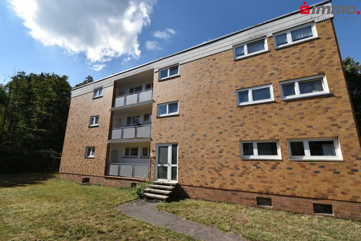 Immobilienangebot - Stolberg - Renditehäuser - 9 Parteien Haus mit Stellplätzen in Waldrandlage des Stadtteils Münsterbusch