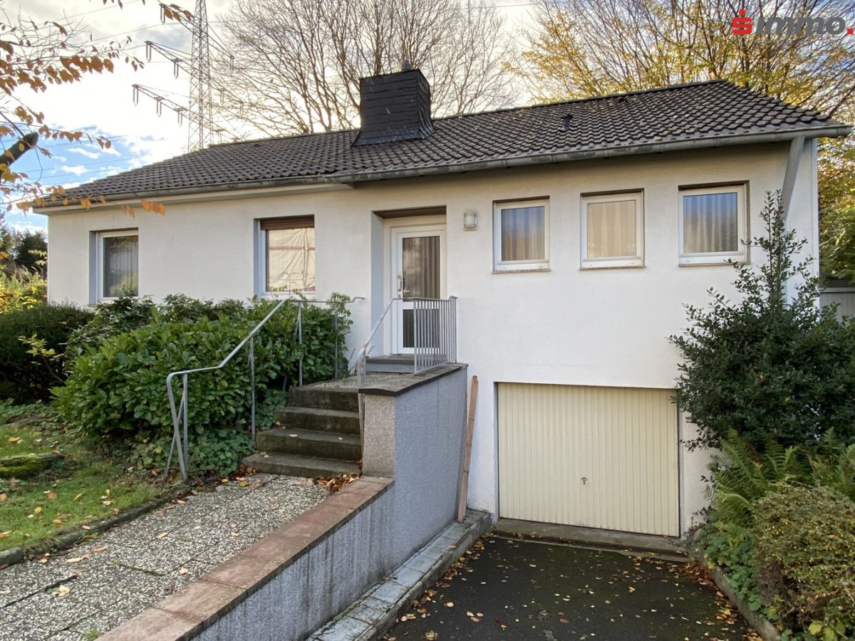 Immobilienangebot - Aachen - Wohnen - Freistehender Bungalow mit großem Grundstück und Erweiterungsmöglichkeiten  in Haaren