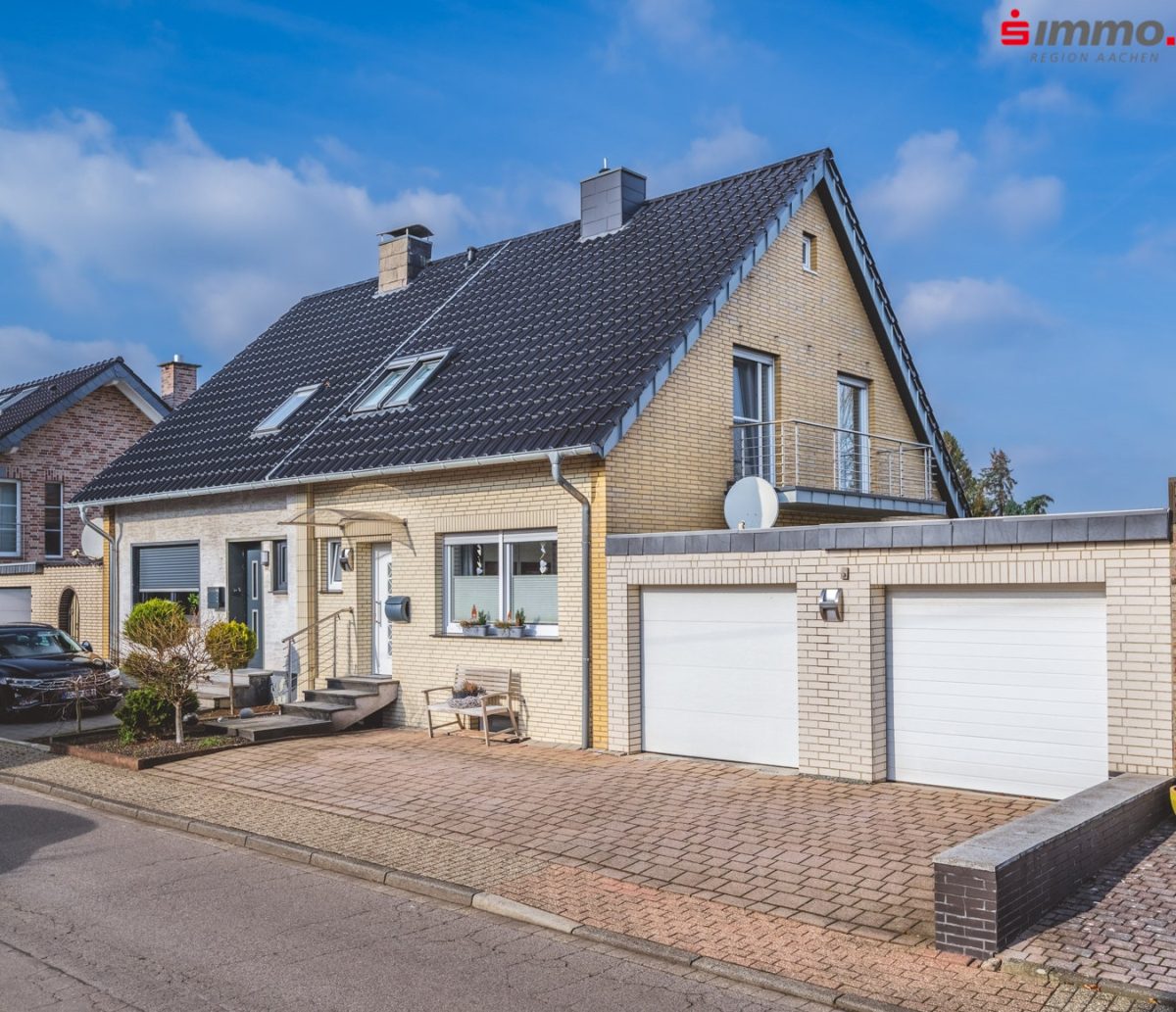 Immobilienangebot - Alsdorf - Wohnen - Broicher Siedlung!
Umfassend saniertes, sehr hochwertig ausgestattetes Einfamilienhaus