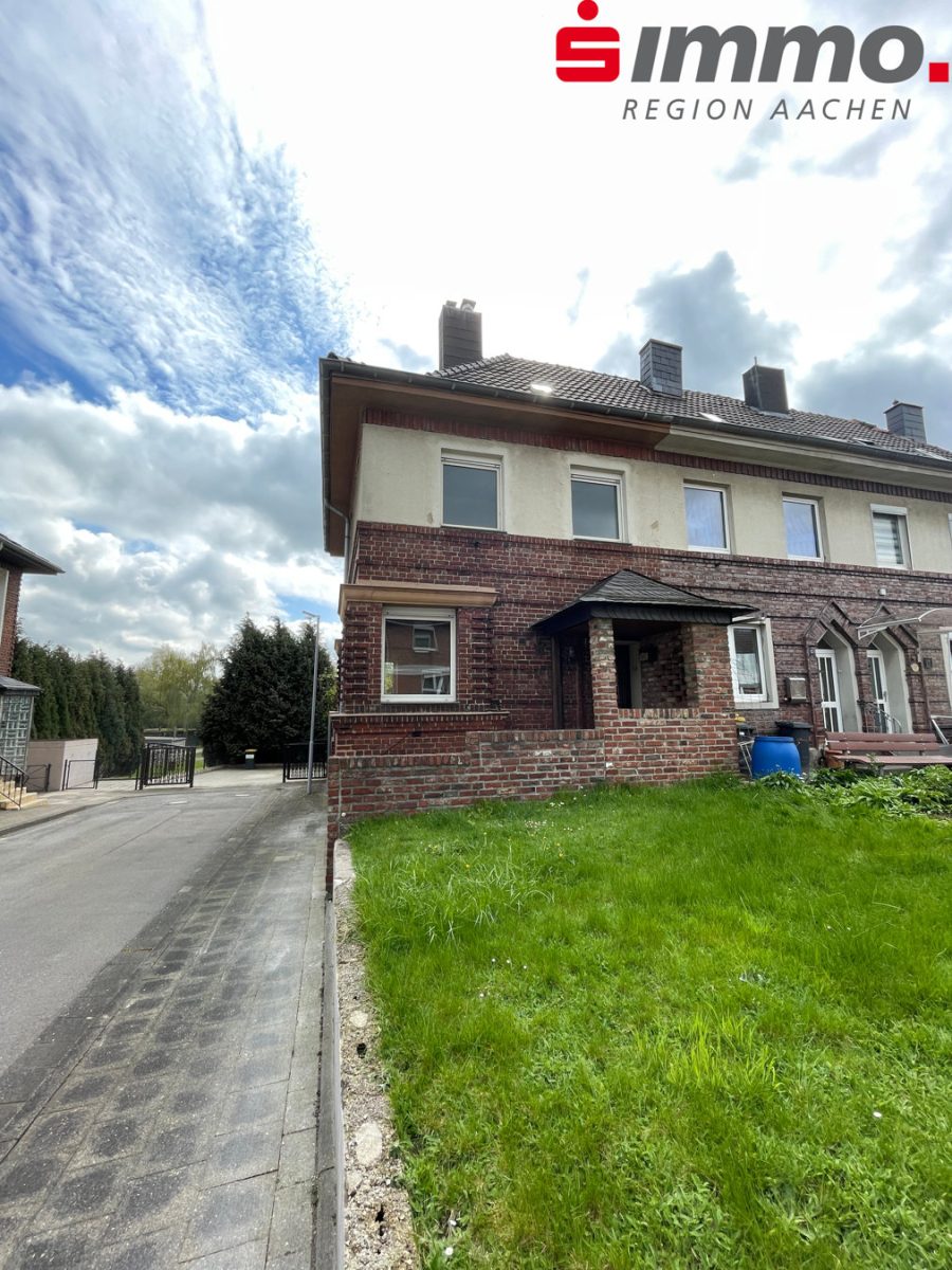Immobilienangebot - Alsdorf - Wohnen - Renovierungsbedürftiges Einfamilienhaus mit Garten und Garage