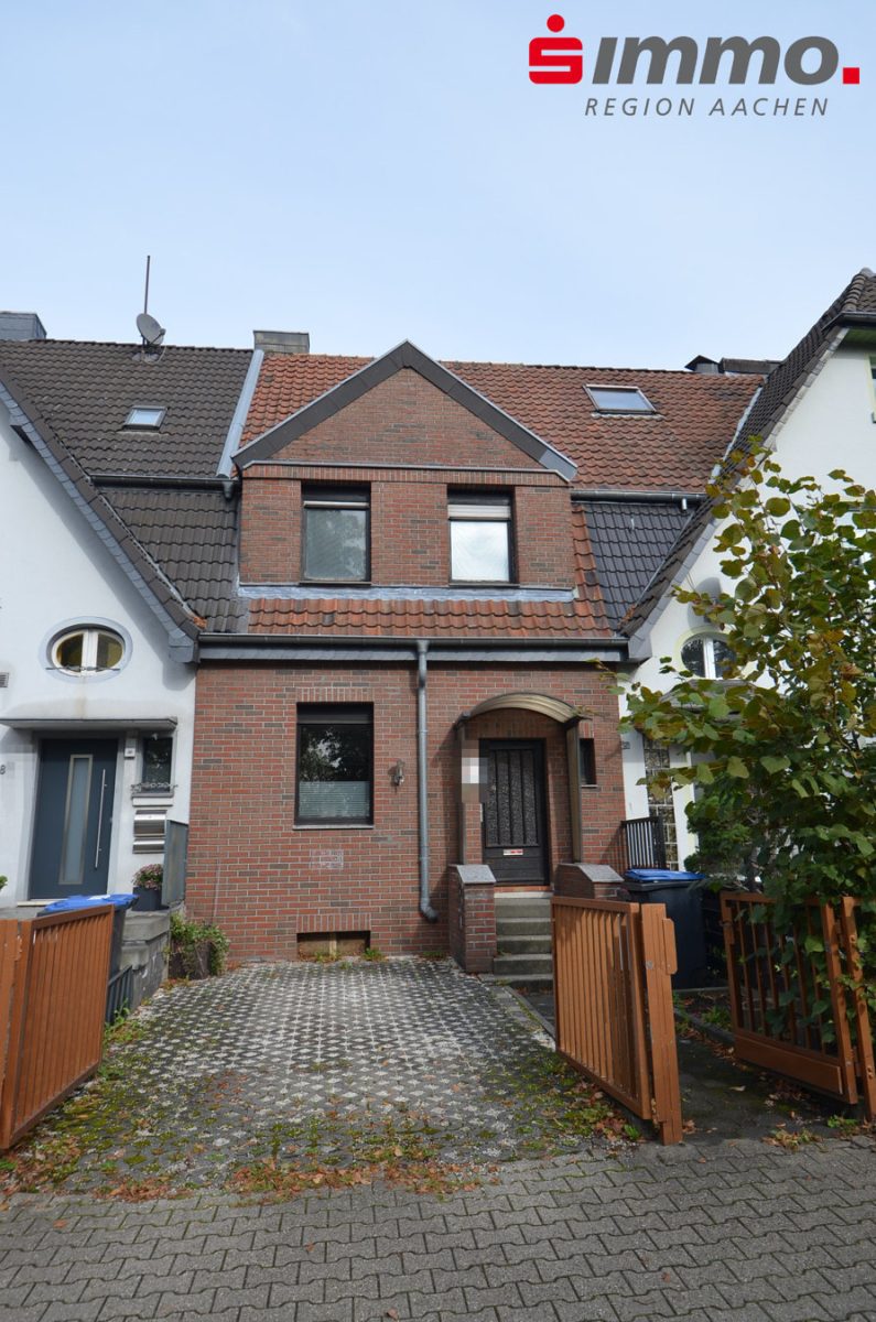 Immobilienangebot - Aachen - Wohnen - Bezugsfreies Stadthaus mit Stellplatz Nähe Aachener Tierpark