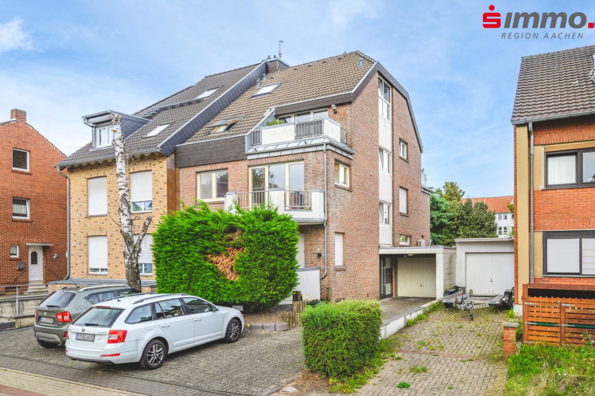 Immobilienangebot - Würselen - Renditehäuser - Würselen - Lindenplatz!
Top gepflegtes 4-Familienhaus als nachhaltige Kapitalanlage