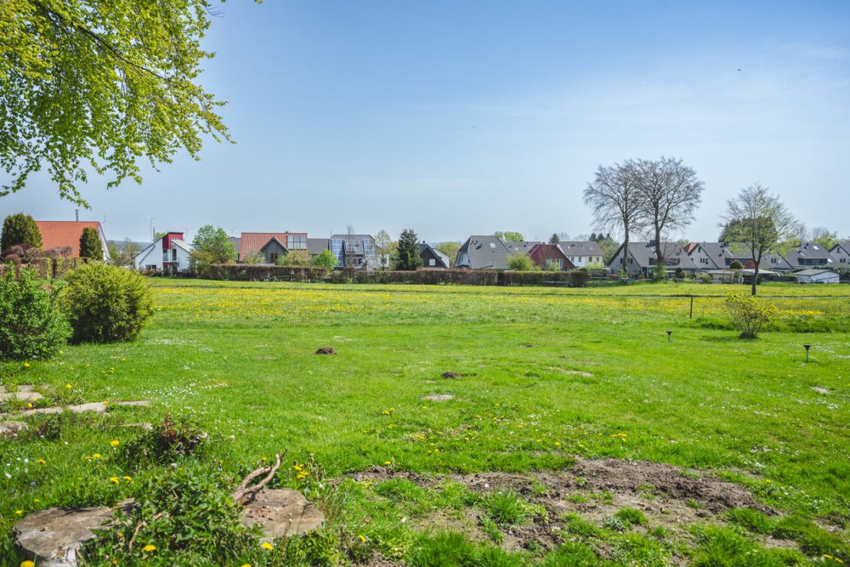 Immobilienangebot - Simmerath - Grundstücke - Sonniges Baugrundstück mit 4 möglichen Bauparzellen in ruhiger, zentraler Lage von Simmerath Lammersdorf