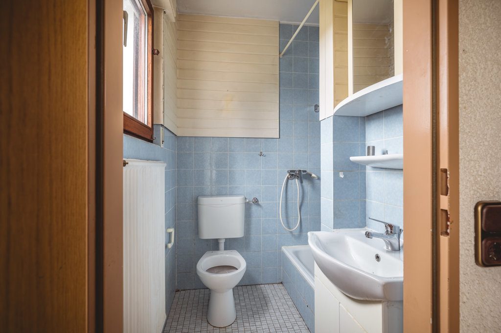 Immobilienangebot - Aachen - Wohnen - Platz für neue Projekte! Reihenmittelhaus mit Garage in beliebter Lage von Kornelimünster