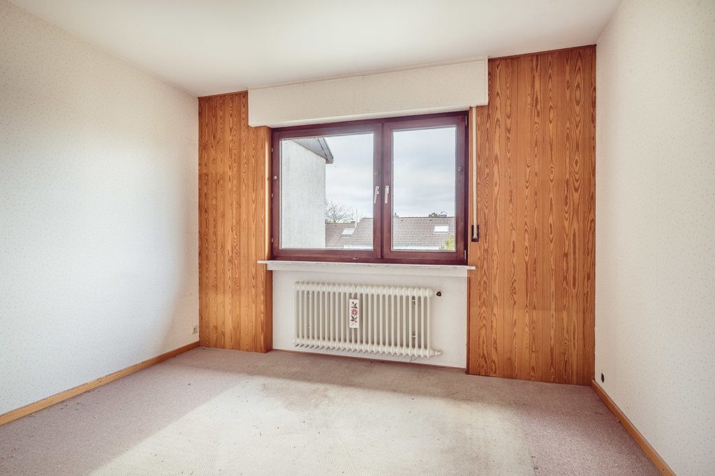 Immobilienangebot - Aachen - Wohnen - Platz für neue Projekte! Reihenmittelhaus mit Garage in beliebter Lage von Kornelimünster