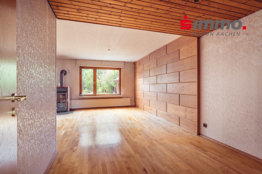 Immobilienangebot - Aachen - Wohnen - Platz für neue Projekte! Reihenmittelhaus mit Garage in beliebter Lage von Kornelimünster
