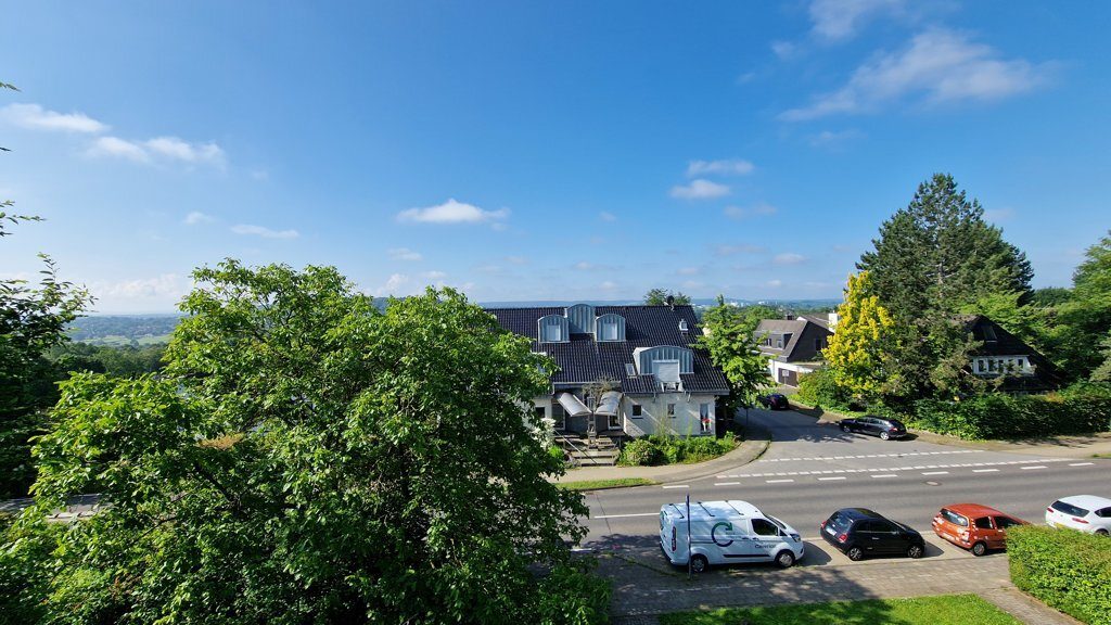 Immobilienangebot - Aachen - Wohnen - Bezugsfreie Zweizimmerwohnung mit traumhaftem Fernblick in Richterich