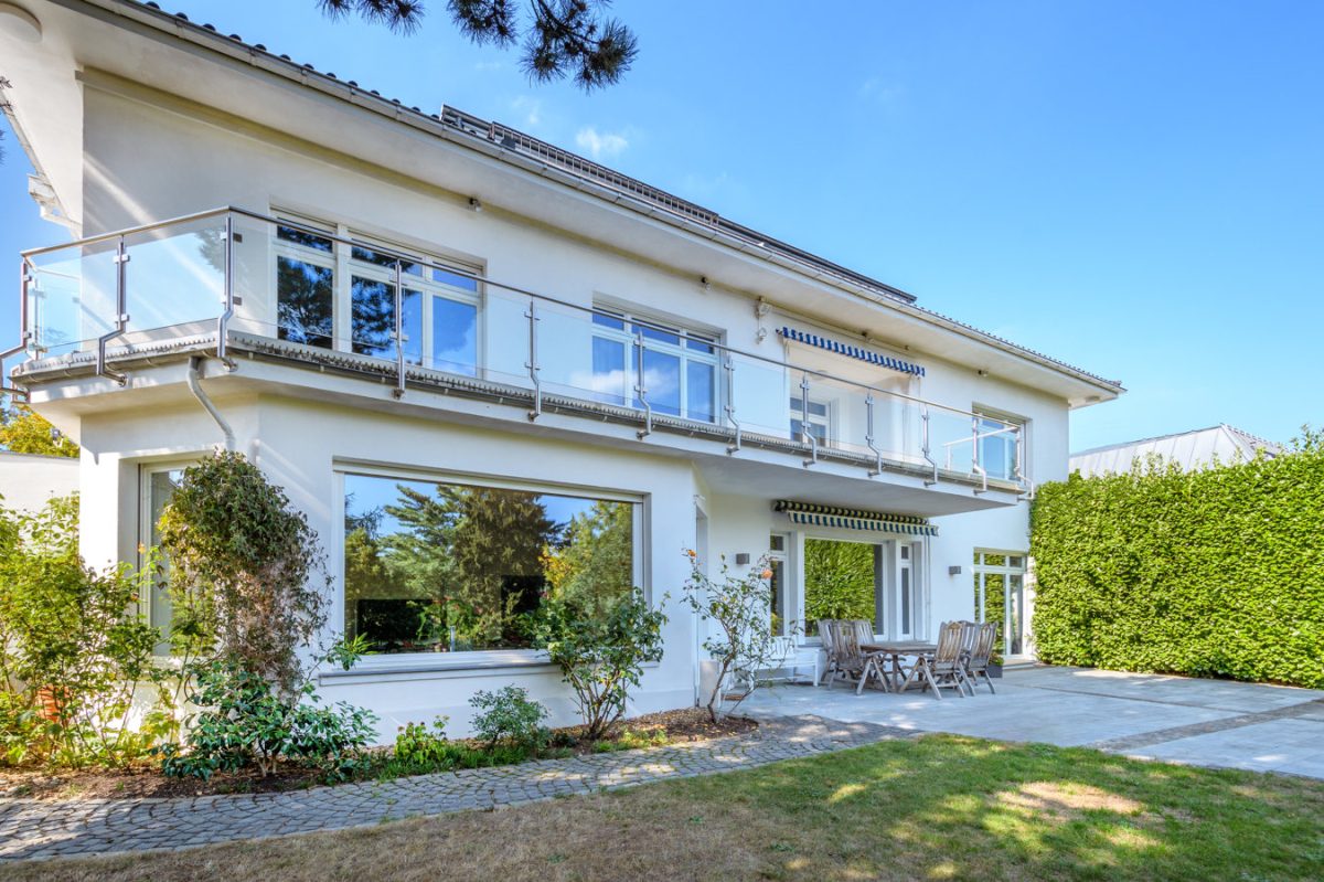 Immobilienangebot - Aachen - Wohnen - In bester Wohnlage. Exklusive Villa mit großem Grundstück