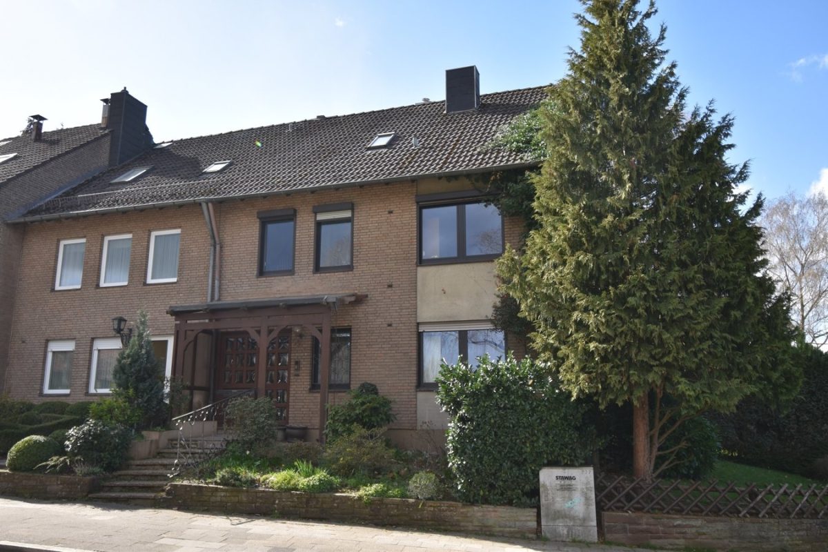 Immobilienangebot - Aachen - Wohnen - Zweifamilienhaus in beliebter und familienfreundlicher Umgebung von Aachen-Burtscheid