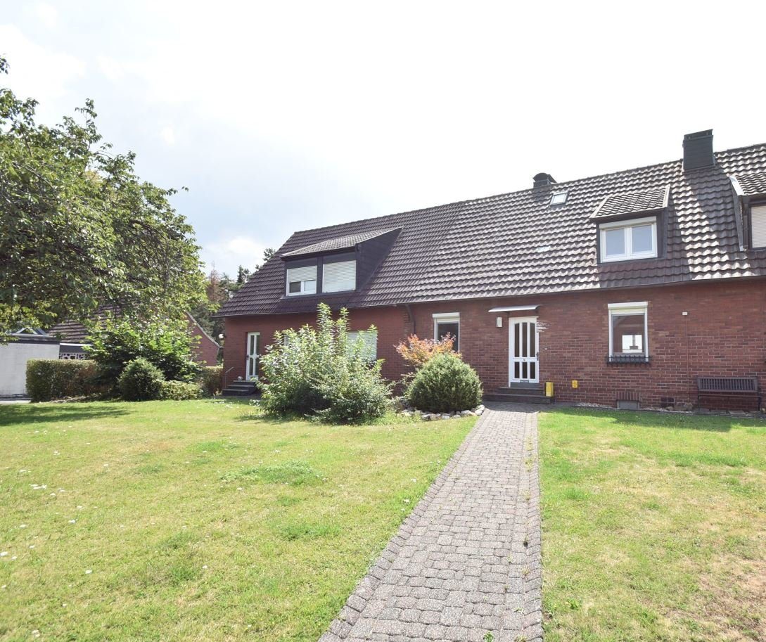 Immobilienangebot - Stolberg-Münsterbusch - Wohnen - Einmalige Gelegenheit: Ein Zweifamilienhaus und ein Einfamilienhaus mit Einliegerwohnung im Paket